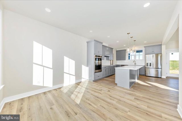 11737 ASHTON RD, Clear Spring, MD 21722