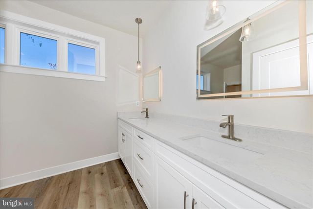 11737 ASHTON RD, Clear Spring, MD 21722