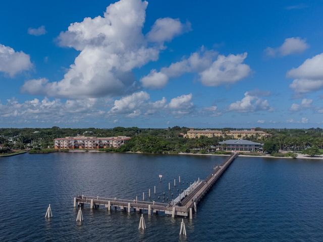 1903 NE Media Avenue, Jensen Beach, FL 34957