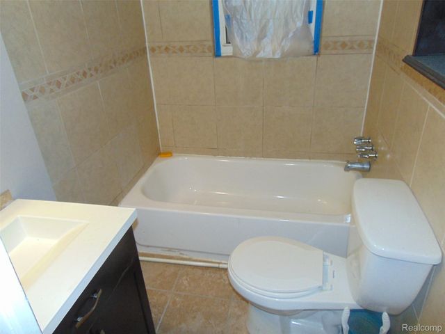 780 Palmer Drive, Pontiac, MI 48342