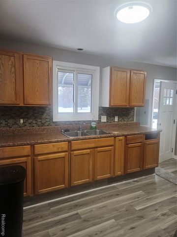 780 Palmer Drive, Pontiac, MI 48342