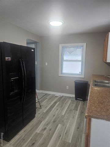 780 Palmer Drive, Pontiac, MI 48342