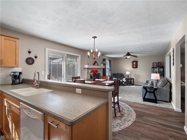 609 Wyleswood Drive, Berea, OH 44017