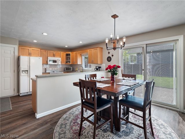 609 Wyleswood Drive, Berea, OH 44017
