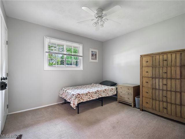 609 Wyleswood Drive, Berea, OH 44017
