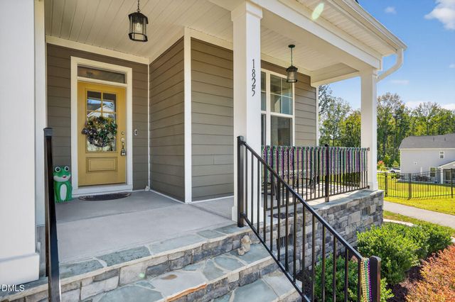 1825 Armor Crest Lane, Wake Forest, NC 27587