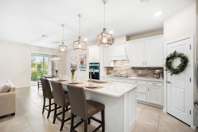 13157 PEACHLEAF AVENUE, Riverview, FL 33579