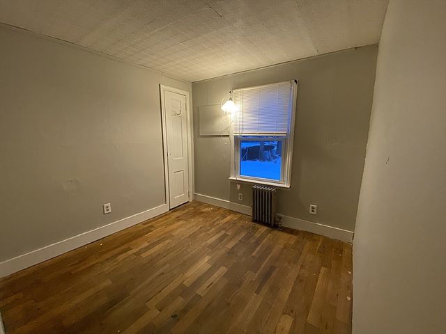 135 Lucerne Rd, Springfield, MA 01119