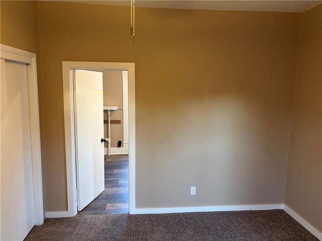 513 1st Street, Osawatomie, KS 66064