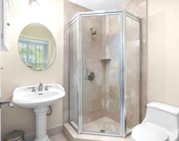 701 SE 21st Avenue 304, Deerfield Beach, FL 33441