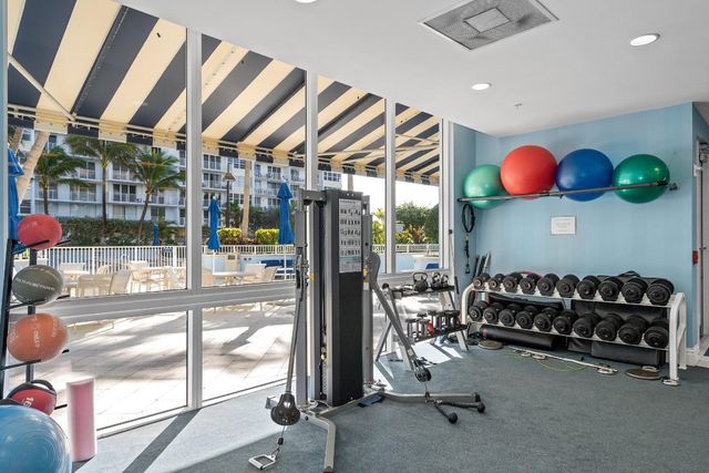 701 SE 21st Avenue 304, Deerfield Beach, FL 33441