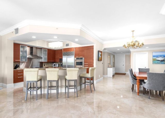 701 SE 21st Avenue 304, Deerfield Beach, FL 33441