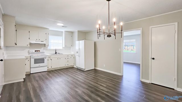 1500 Buchanan Street, Athens, AL 35611