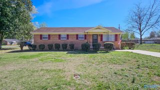 1500 Buchanan Street, Athens, AL 35611