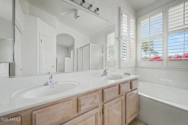 8277 E SONORAN Way, Gold Canyon, AZ 85118