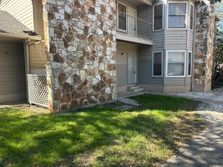 8812 Schick Rd RD C, Austin, TX 78729