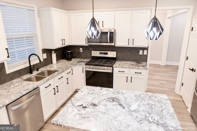 4644 Creekside Cove, South Fulton, GA 30349