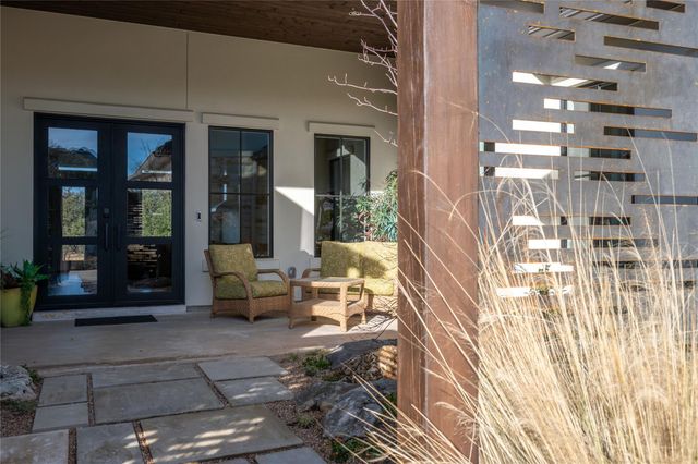 607 Flint Ridge TRL, Georgetown, TX 78628