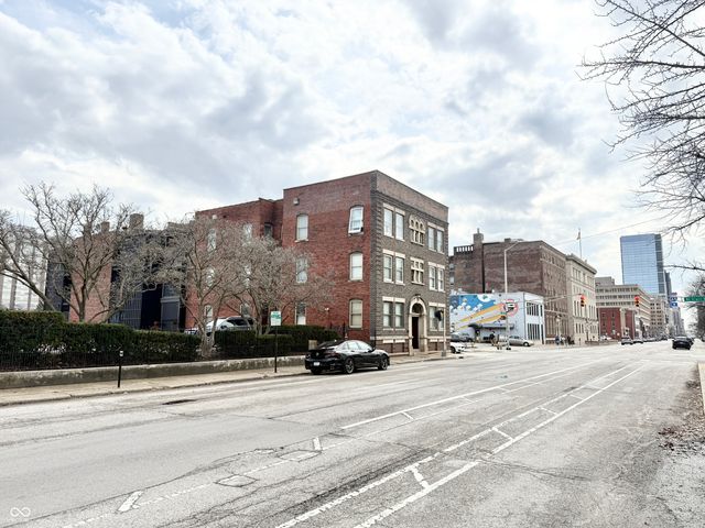 801 N Pennsylvania Street A-B, Indianapolis, IN 46204