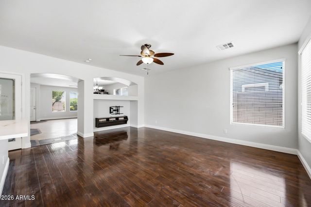 34634 N Appaloosa Way, San Tan Valley, AZ 85144