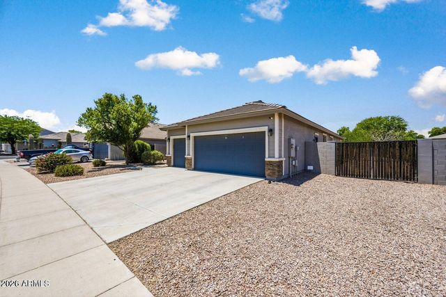 34634 N Appaloosa Way, San Tan Valley, AZ 85144