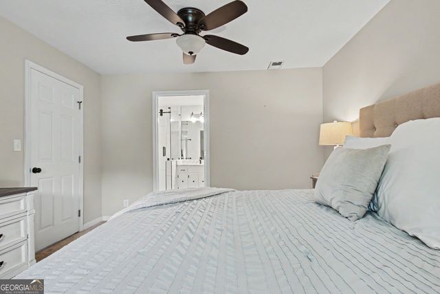 2 Heritage Trace, Newnan, GA 30263