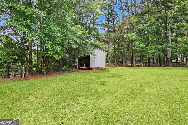 2 Heritage Trace, Newnan, GA 30263