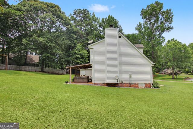 2 Heritage Trace, Newnan, GA 30263