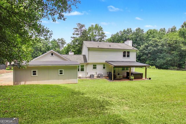 2 Heritage Trace, Newnan, GA 30263