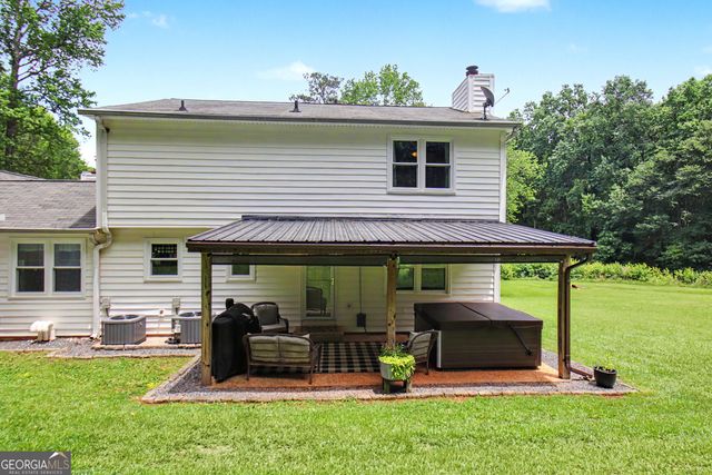 2 Heritage Trace, Newnan, GA 30263