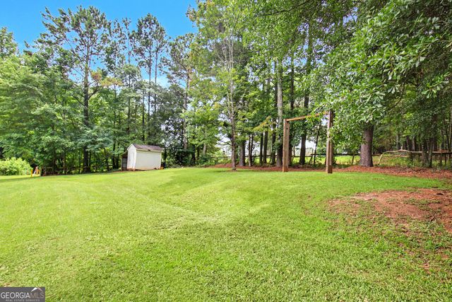 2 Heritage Trace, Newnan, GA 30263