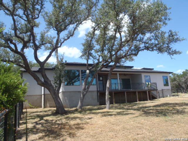650 SHADY HOLW, New Braunfels, TX 78132