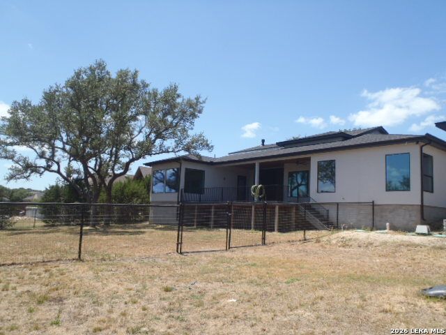 650 SHADY HOLW, New Braunfels, TX 78132