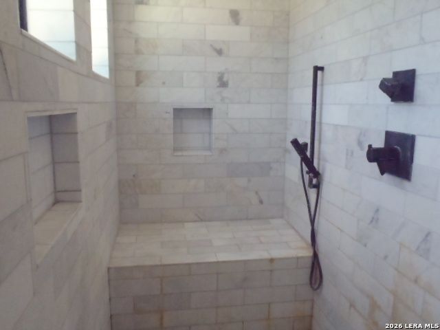650 SHADY HOLW, New Braunfels, TX 78132