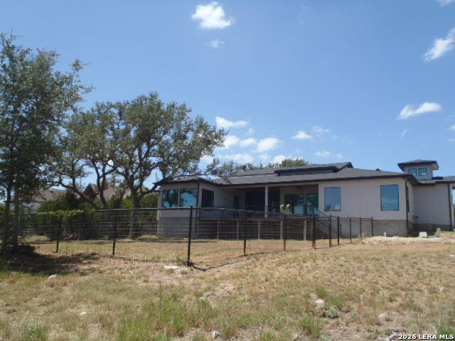 650 SHADY HOLW, New Braunfels, TX 78132