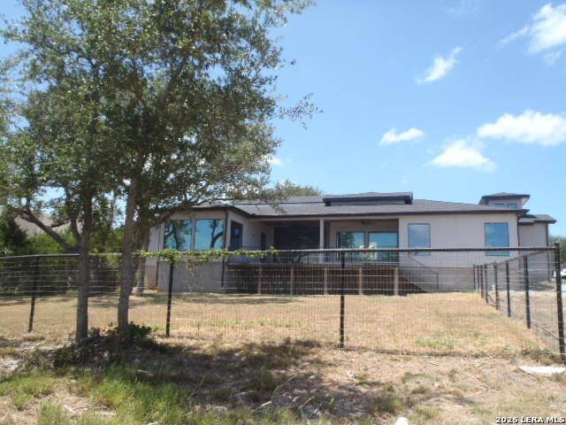 650 SHADY HOLW, New Braunfels, TX 78132