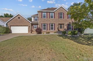 161 Cross Timbers Court, St Charles, MO 63304