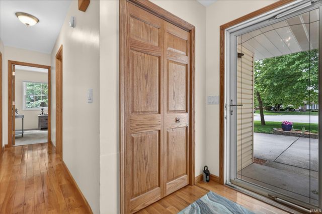 12433 Timberline Trace, Granger, IN 46530