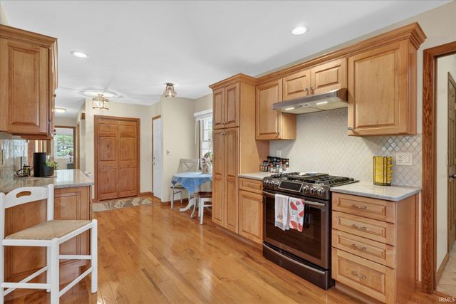 12433 Timberline Trace, Granger, IN 46530