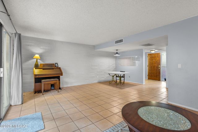 1337 E Fort Lowell Road C, Tucson, AZ 85719