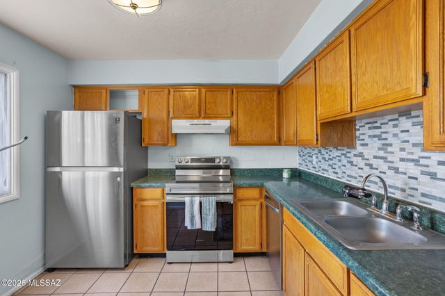 1337 E Fort Lowell Road C, Tucson, AZ 85719