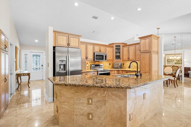 4991 NW 47th Avenue, Coconut Creek, FL 33073