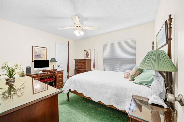 4991 NW 47th Avenue, Coconut Creek, FL 33073