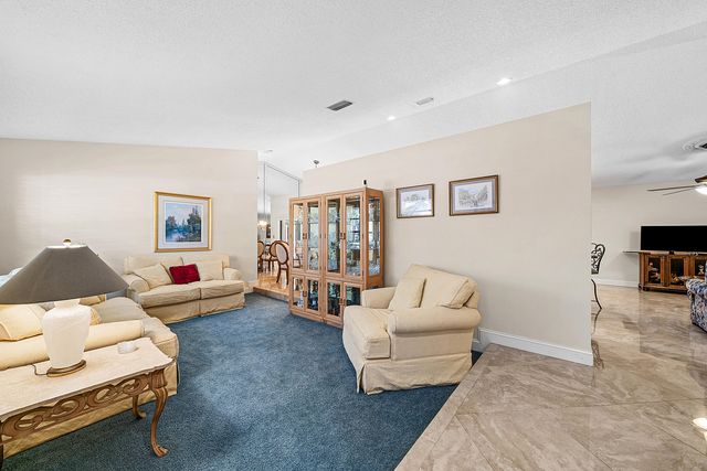 4991 NW 47th Avenue, Coconut Creek, FL 33073