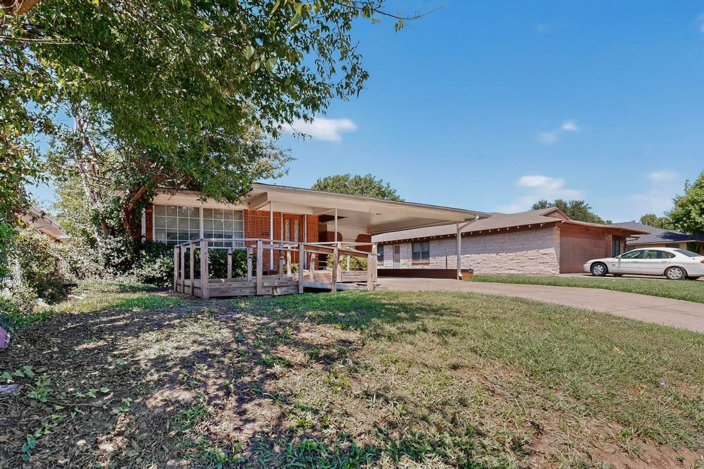 1917 S Vernon Avenue, Dallas, TX 75224