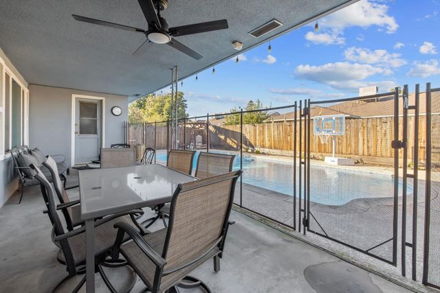 1310 E Sample Avenue, Fresno, CA 93710