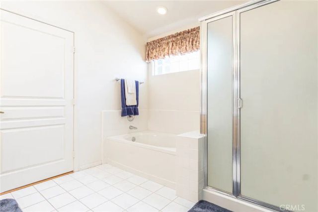 19581 Saint Andrews Way, Apple Valley, CA 92308