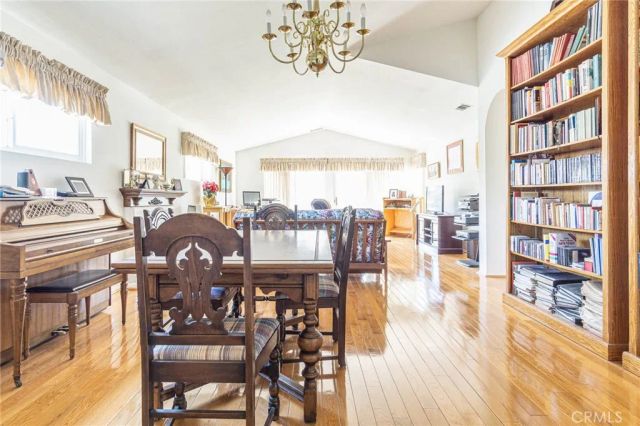 19581 Saint Andrews Way, Apple Valley, CA 92308