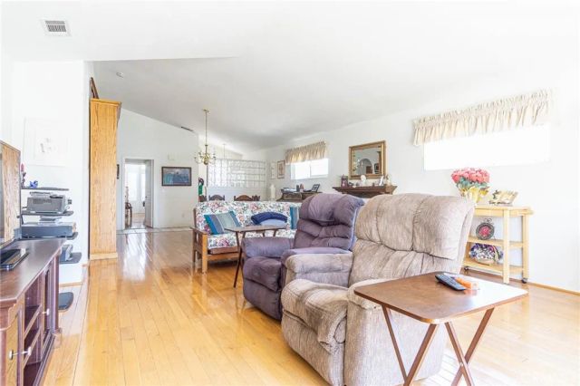 19581 Saint Andrews Way, Apple Valley, CA 92308