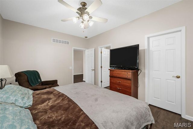 2203 Hawks Landing Drive C, Lake St Louis, MO 63367